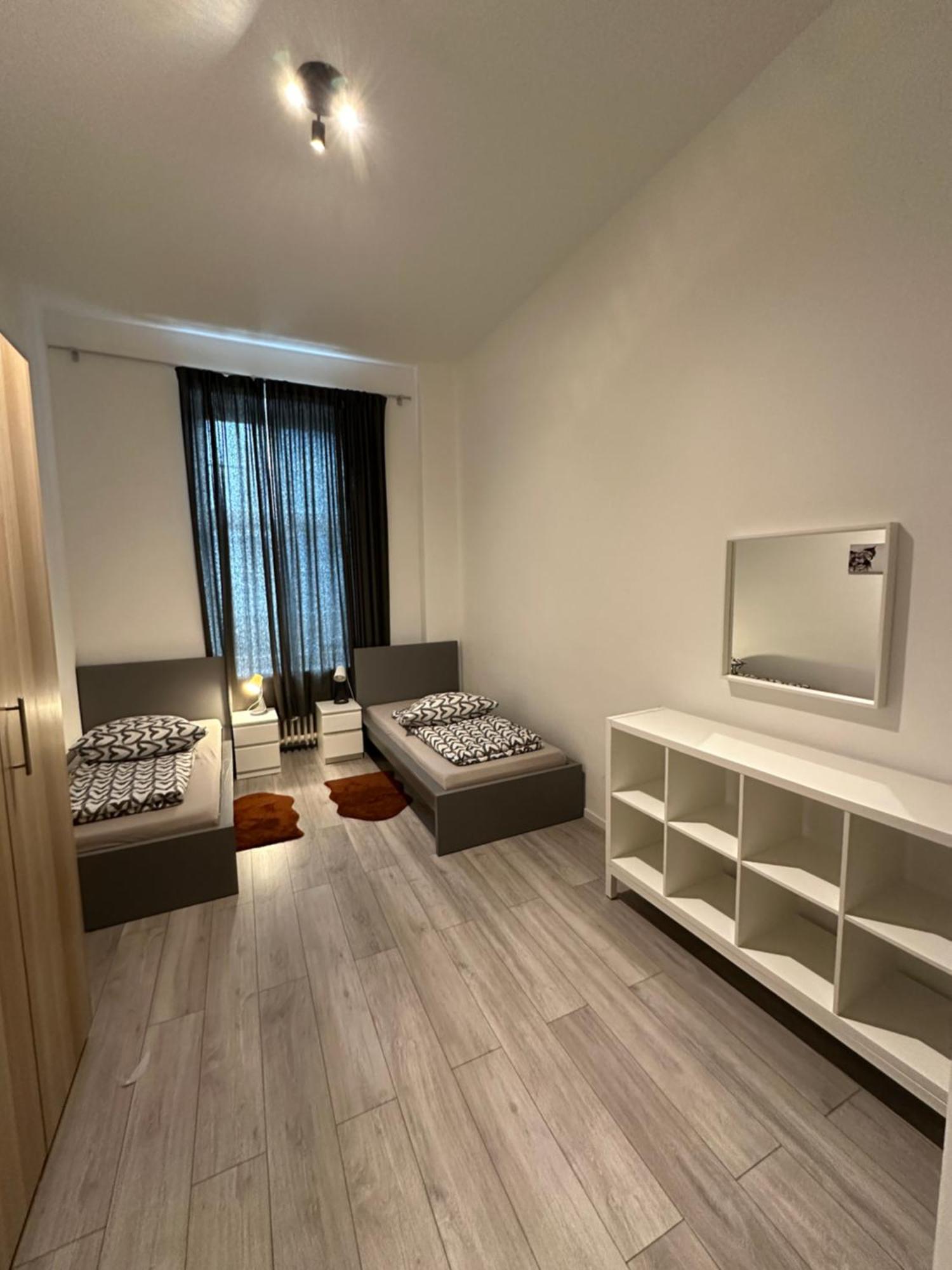 Viersen Schoene Apartments Am Duelkener Bahnhof 외부 사진